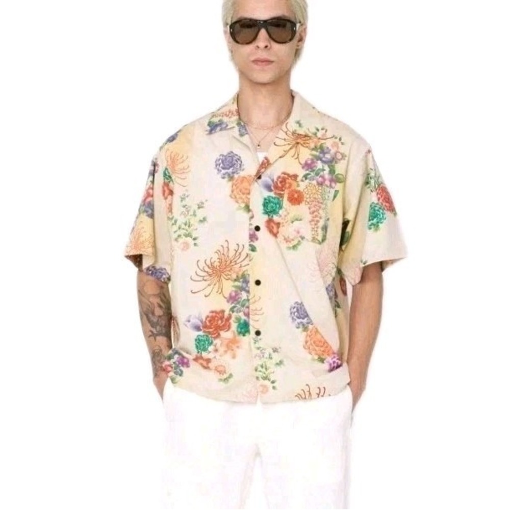 John Elliot Camp Shirt Mens 2 Medium Boxy Fit Desert Lotus Hawaiian Floral